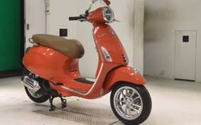 VESPA PRIMAVERA 125