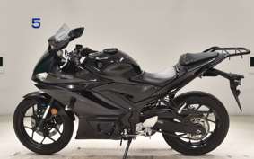 YAMAHA YZF R-3 2023 RH13J