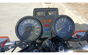 YAMAHA XJ550 4V8