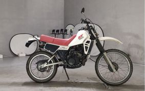 YAMAHA DT125 17F