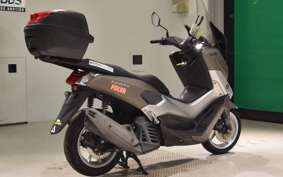 YAMAHA N-MAX 2023 SE86J