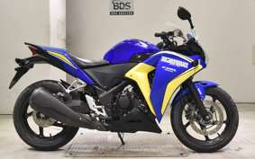 HONDA CBR250R A 2016 MC41