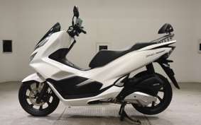 HONDA PCX 150 1993 KF30