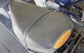 SUZUKI ADDRESS V100 CE11A