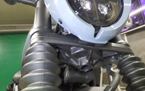 HONDA REBEL 250  S E-clutch 2004 MC49