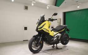 HONDA X-ADV 750 2026 RH21