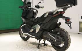 HONDA X-ADV 750 2021