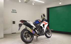 HONDA CBR250R GEN 3 2012 MC41