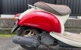 HONDA CREA SCOOPY I AF55