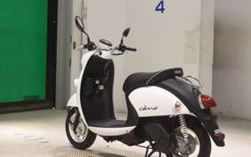 YAMAHA E-VINO 2019 SY11J