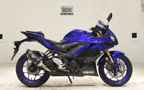 YAMAHA YZF R-3 2019 RH13J