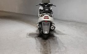 YAMAHA MAJESTY 125 SE27