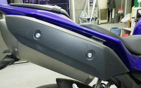 YAMAHA YZF-R1 2010