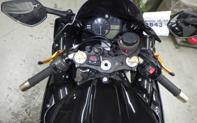 YAMAHA YZF-R1 2019