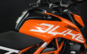 KTM 390 DUKE 2018 JPJ40