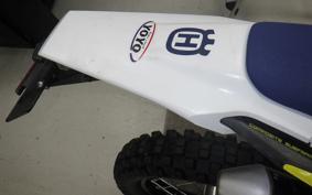 HUSQVARNA TE150I 2003