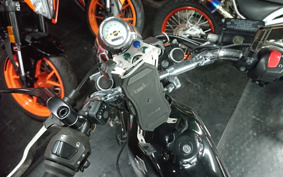 SUZUKI GLASS TRACKER BIG BOY NJ4BA