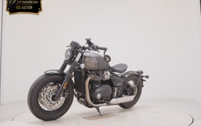TRIUMPH BONNEVILLE BOBBER 2021