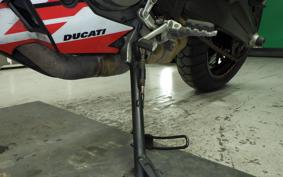 DUCATI MULTI STRADA 950S 2022