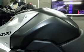 SUZUKI GSX-8R 2024 EM1AA