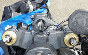HONDA CBR1000RR 2006 SC57
