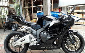 HONDA CBR600RR 2013 PC40