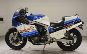 SUZUKI GSX-R750 1986 GR71G
