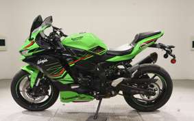 KAWASAKI ZX-4RR 2023