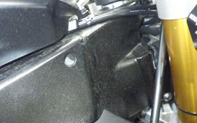 YAMAHA YZF-R1 2015