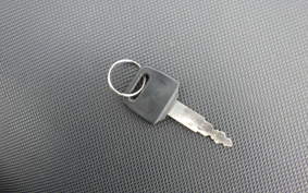 SUZUKI ADDRESS V100 CE11A