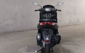 YAMAHA N-MAX 125 SEG6J