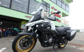 SUZUKI DL650 ( V-Strom 650 ) 2023 C733M