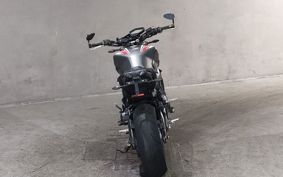 YAMAHA MT-09 RN34J