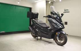 HONDA FORZA 250