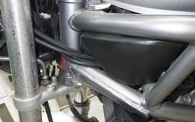 HONDA VTR 250 2025 MC33