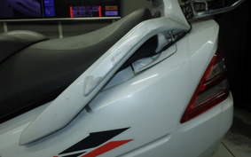 SUZUKI SKYWAVE 250 (Burgman 250)