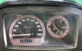 SUZUKI ADDRESS V100 CE13A