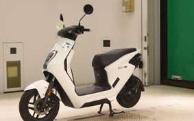 HONDA EM1 e: 2025 EF16
