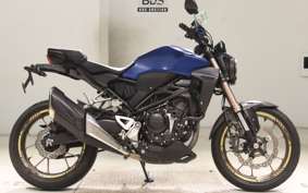 HONDA CB250RA 2016 MC52