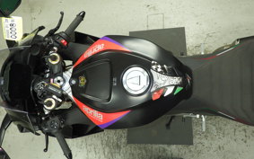 APRILIA RSV4 1100ファクトリ 2024
