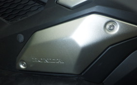 HONDA X-ADV 750 2026 RH21