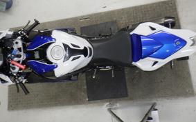 BMW HP4 2013
