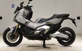HONDA X-ADV 750 2025 RH21