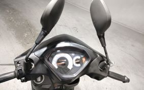 YAMAHA  AXIS Z SEJ6J