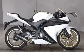 YAMAHA YZF-R125 RE06