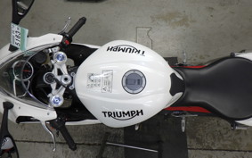 TRIUMPH DAYTONA 675 R 2015