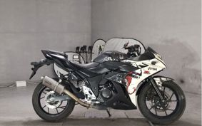 SUZUKI GSX250R DN11A