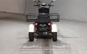 PGO I MI-125 TRIKE ..