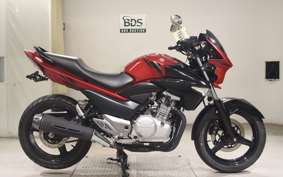SUZUKI GSR250 2003