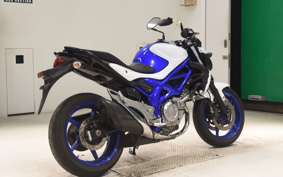 SUZUKI ｸﾞﾗﾃﾞｨｳｽ400 2013 VK58A